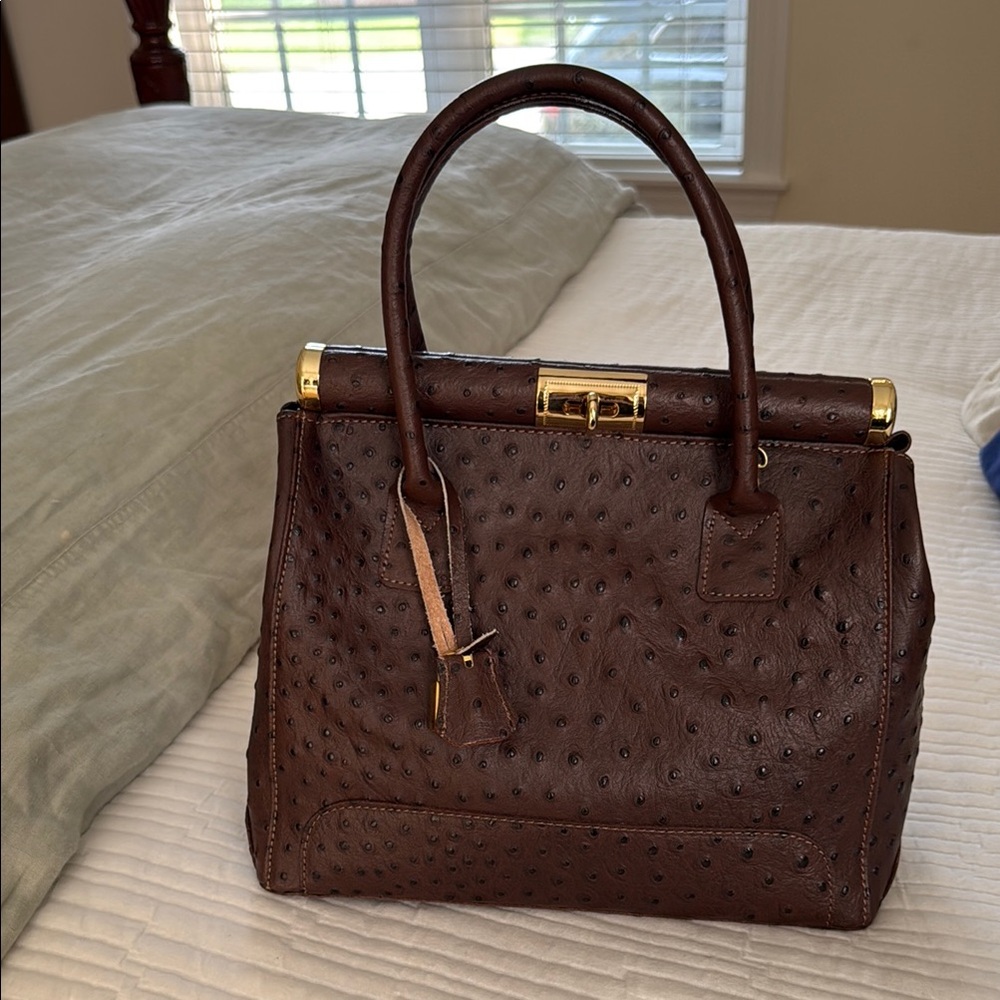 Sophisticated Brown Leather Satchel with Gold Hardware